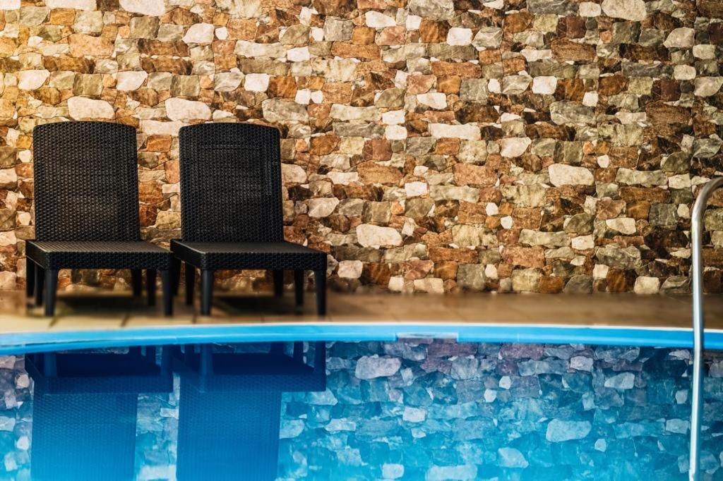 Interhotel America Pisek  Luaran gambar